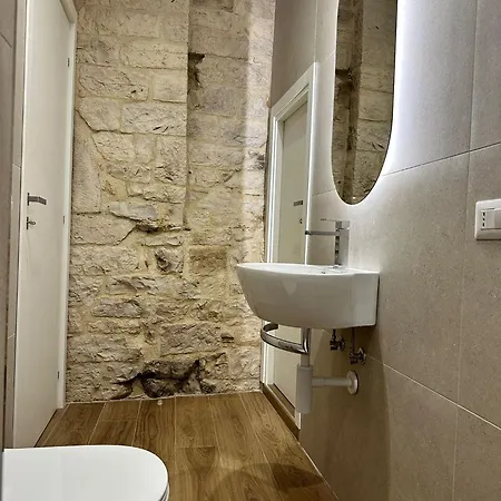 Le Stanze Ritrovate 3*