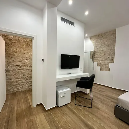 Le Stanze Ritrovate Nocleg ze śniadaniem Trani